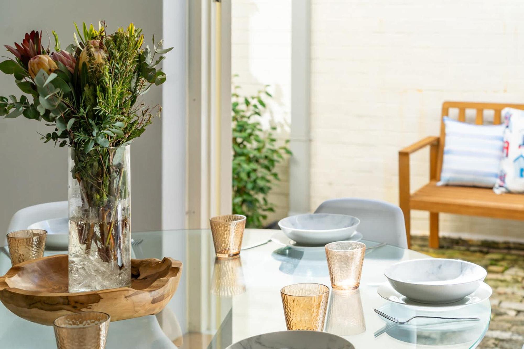 Marvelous Manly Moments From The Holiday home